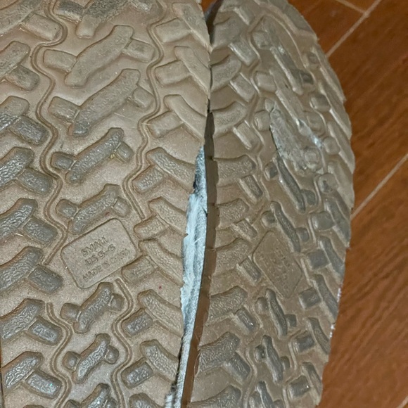 Arizona Becca Faux Fur Gray Slippers Size 5 to 6 small fuzzy slides shoes vegan - Picture 13 of 16